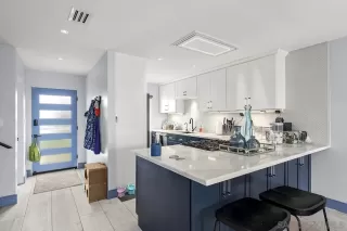 Photo #5: 250046199 Listing