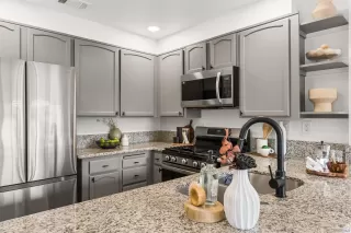 Photo #5: 250046211 Listing 