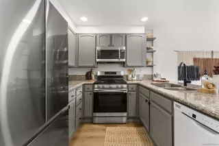 Photo #6: 250046211 Listing 