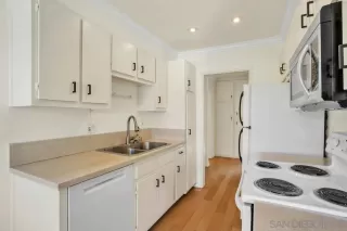 Photo #3: 250046249 Listing