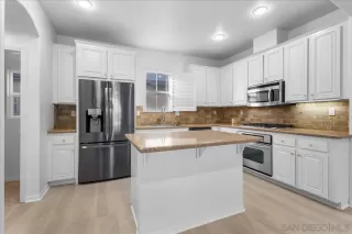 Photo #2: 250046312 Listing