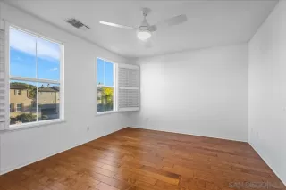 Photo #6: 250046312 Listing