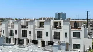 Photo #1: 250046369 Listing 