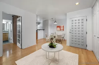 Photo #5: 2600006 Listing