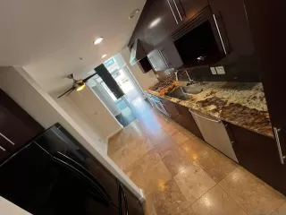 Photo #3: 2600010 Listing