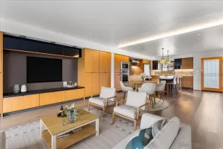 Photo #5: 260001299 Listing