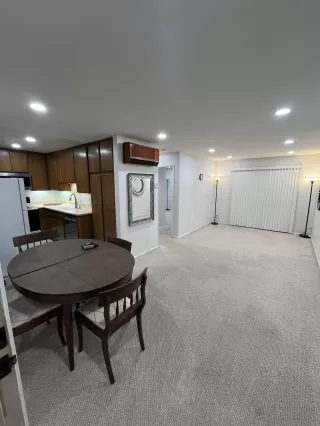 Photo #4: 260001317 Listing