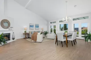 Photo #1: 2600014 Listing