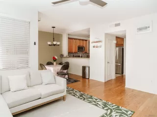 Photo #4: 260001419 Listing 