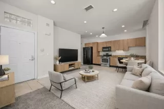 Photo #3: 260001457 Listing 