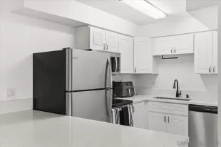 Photo #4: 260001485 Listing 