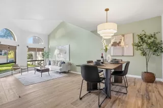 Photo #3: 260001579 Listing 