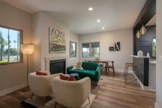 Photo #4: 260001601 Listing 