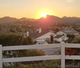 Photo #1: 260001624 Listing 