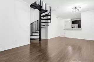 Photo #5: 260001644 Listing 