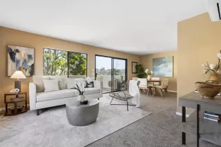 Photo #3: 260001671 Listing 