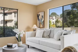 Photo #5: 260001671 Listing 