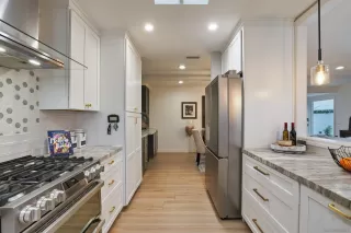 Photo #3: 260001683 Listing 