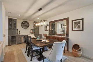 Photo #5: 260001683 Listing 