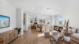 Photo #4: 260001691 Listing 