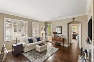 Photo #5: 260001707 Listing 