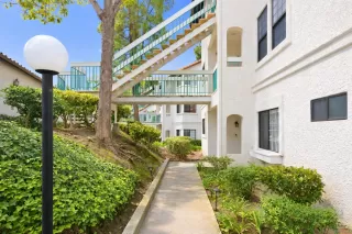 Photo #2: 260001712 Listing 