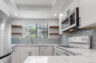 Photo #6: 260001712 Listing 