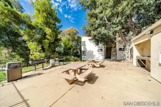 Photo #4: 260001713 Listing 