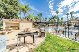 Photo #5: 260001713 Listing 