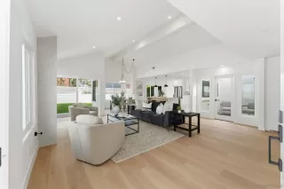 Photo #5: 260001735 Listing 