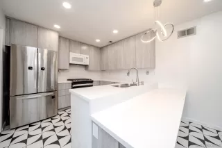 Photo #6: 260001738 Listing 