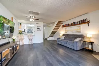 Photo #1: 260001745 Listing 