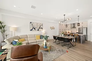 Photo #1: 260001798 Listing 