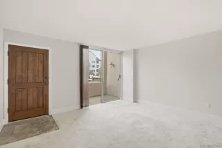 Photo #4: 260001799 Listing