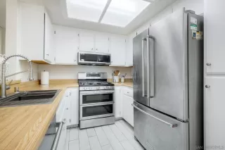 Photo #5: 260001809 Listing