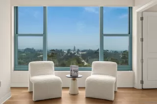 Photo #1: 260001819 Listing 