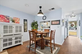 Photo #6: 260001826 Listing 