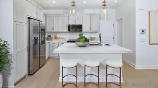 Photo #1: 260001862 Listing