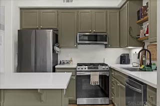 Photo #1: 260001865 Listing 