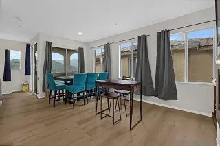 Photo #5: 260001865 Listing 