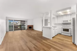 Photo #5: 260001881 Listing