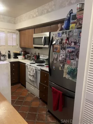 Photo #1: 260001903 Listing 