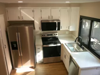 Photo #3: 260001933 Listing