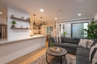 Photo #5: 260001945 Listing 