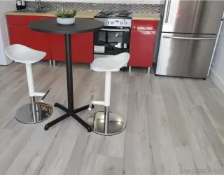 Photo #2: 260001954 Listing