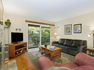 Photo #4: 260001962 Listing