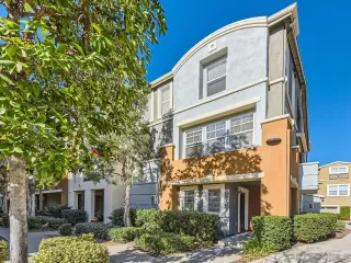 Photo #1: 260001963 Listing