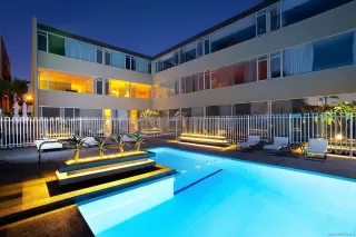 Photo #5: 260001971 Listing 