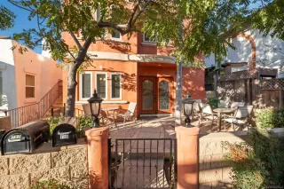 Photo #1: 260001985 Listing 