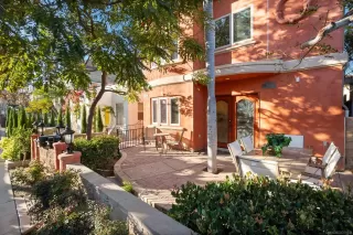 Photo #2: 260001985 Listing 